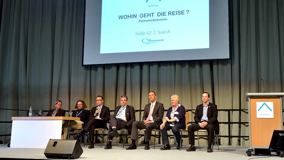 Podiumsdiskussion mit den Referenten des ersten Dreiländerkongresses.