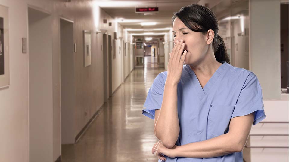 Eine Krankenschwester kann keine Nachtschichten mehr leisten, is aber ansonsten dienstfähig.