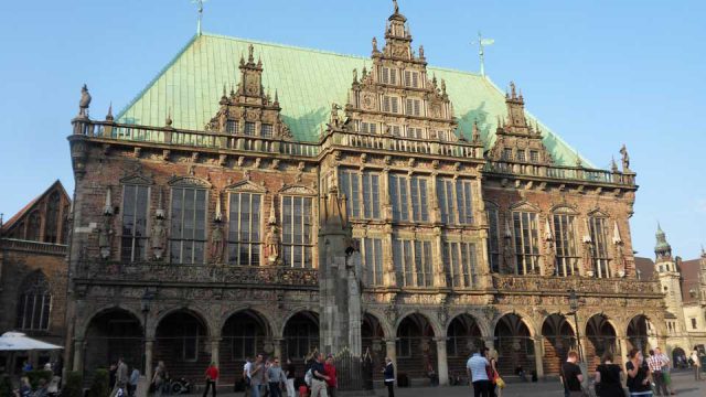 Mit offenem Brief für ein neues Heimge­setz in Bremen