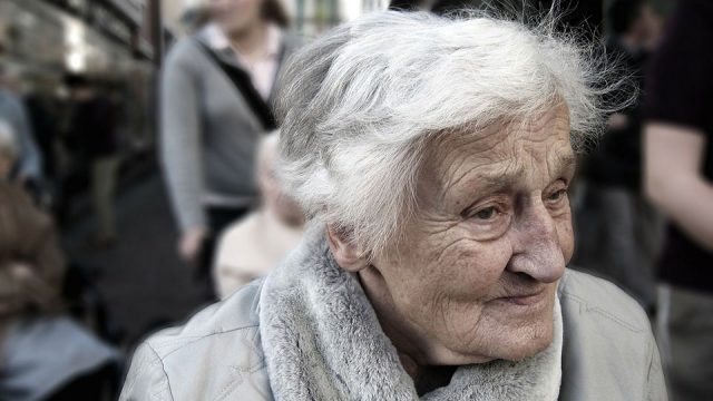 5 Mythen über die Alzhei­mer-Krank­heit