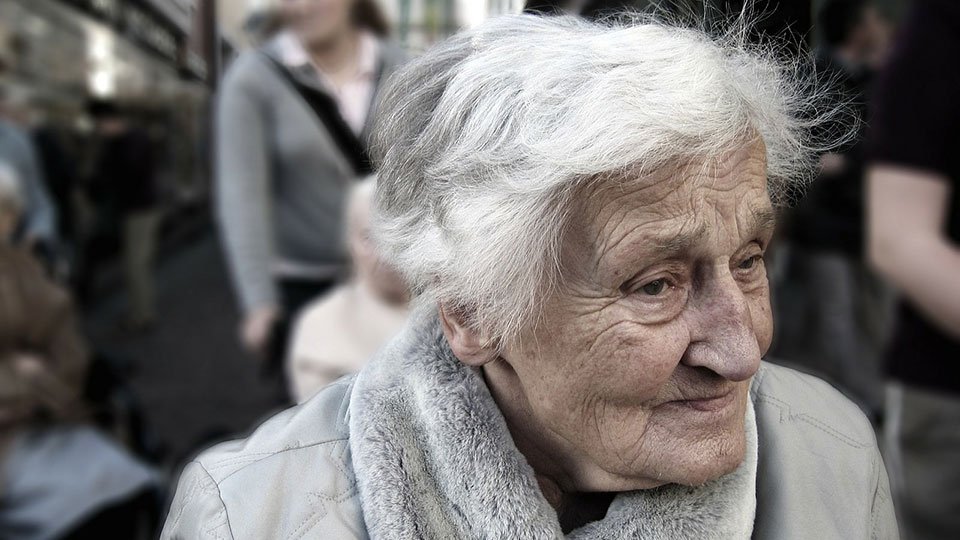 Demenz und Verlust der Selbstständigkeit ängstigen die Senioren