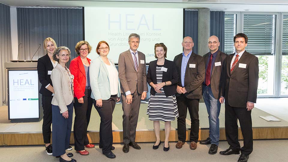 HEAl - Kooperationsprojekt für funktionale Analphabeten.