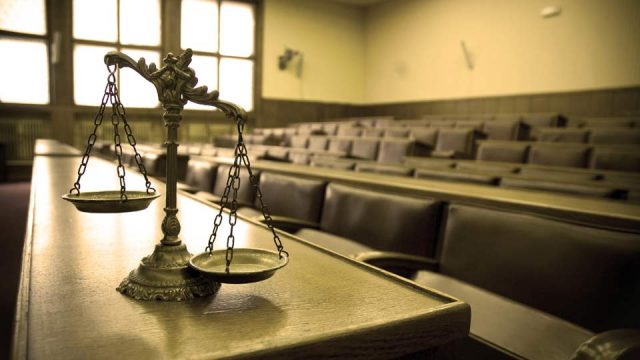Falsche Ärztin erhält nur Bewäh­rungs­strafe