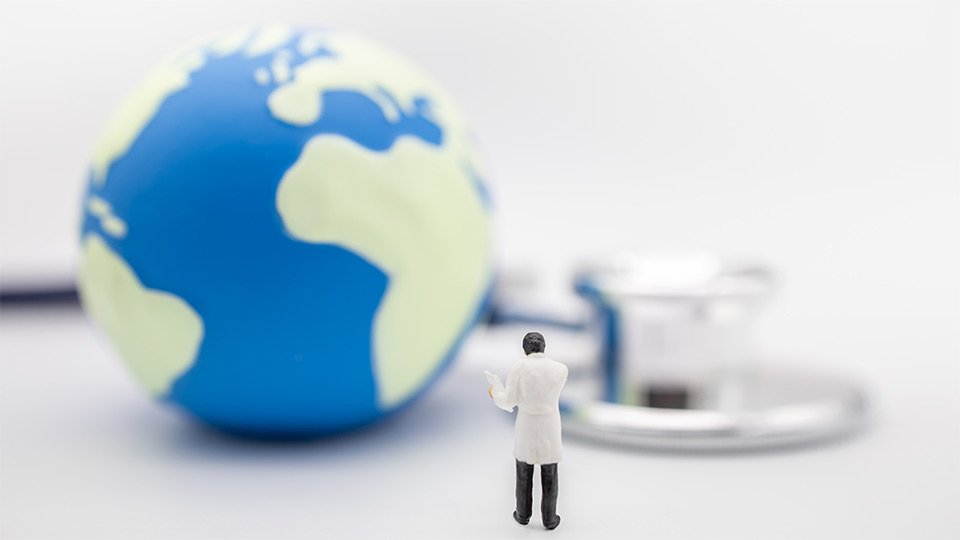 Digitalisierung der Gesundheitssysteme im internationalen Vergleich.