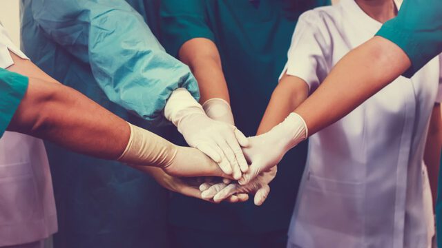 Befür­wor­ter der Pflege­kam­mer in NRW: „Großer Tag für Pflege im Land“