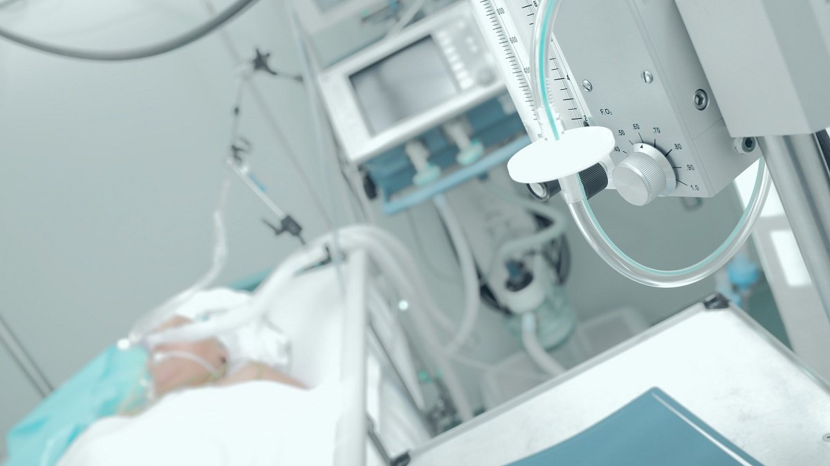 Patient im Krankenhausbett. (Symbolbild)