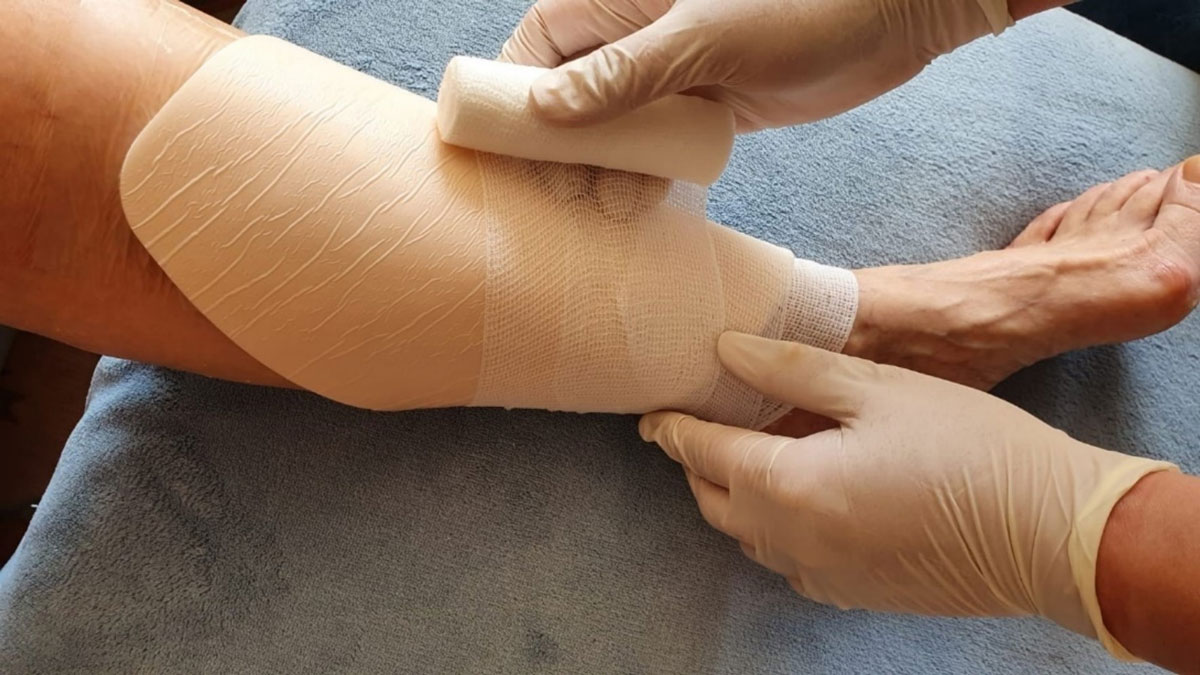 Wundverband anlegen