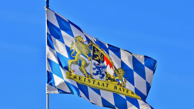 Impfpflicht für Pflege­kräfte: Bayern setzt aus!