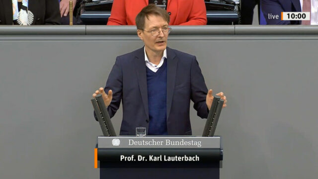 Lauter­bach verschärft Regeln fürs Pflege­bud­get!