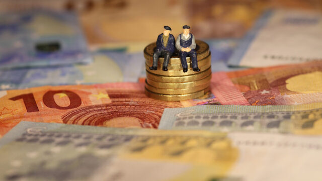 Gesetz­li­che Pflege­ver­si­che­rung: Milli­ar­den­de­fi­zit in 2022!