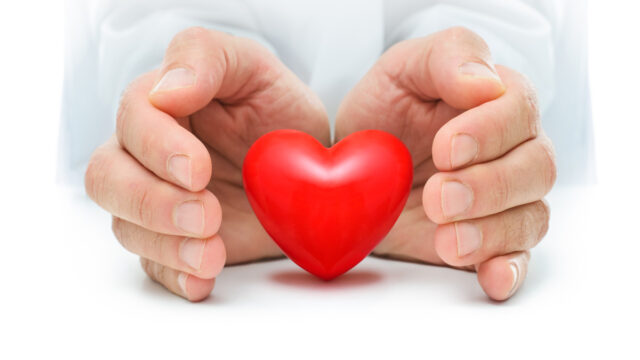 Pflege­kräfte oft von Herz-Kreis­lauf-Erkran­kun­gen betrof­fen!